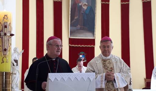 Splitsko-makarski nadbiskup mons. Marin Barišić sa suradnicima u Gospićko-senjskoj biskupiji