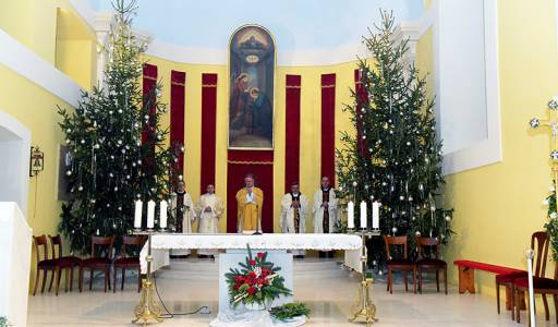 Polnoćka i Božić u gospićkoj katedrali